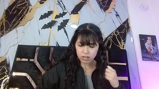 malejahotcs01 online show from 11-06-25, 11:44