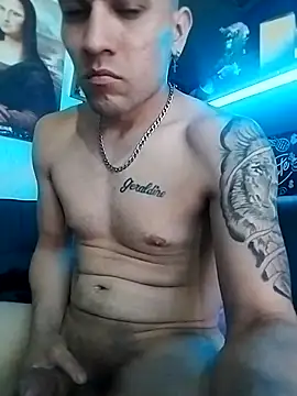 Snapshot of demianmont chatting on 10-08-25, 04:26 demianmont online show from 10-08-25, 04:26