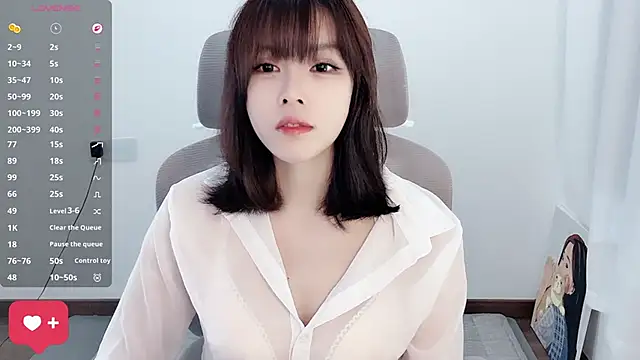 Snapshot of yara_hot1 chatting on 09-19-25, 04:58 yara hot1 online show from 09-19-25, 04:58