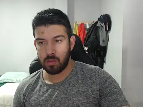 Axel11113 online show from 11-28-25, 02:36