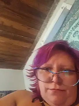 g0lden are0las89 online show from 09-28-25, 12:10