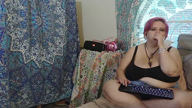 g0lden are0las89 online show from 10-15-25, 03:34