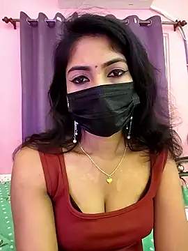 Snapshot of priya_26 chatting on 09-10-25, 01:11 priya 26 online show from 09-10-25, 01:11