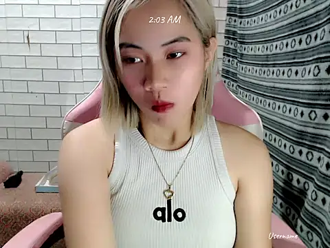 Snapshot of Rainea149 chatting on 10-26-25, 06:03 Rainea149 online show from 10-26-25, 06:03