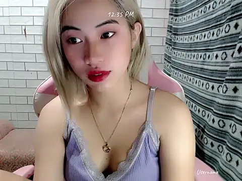 Snapshot of Rainea149 chatting on 11-01-25, 04:36 Rainea149 online show from 11-01-25, 04:36