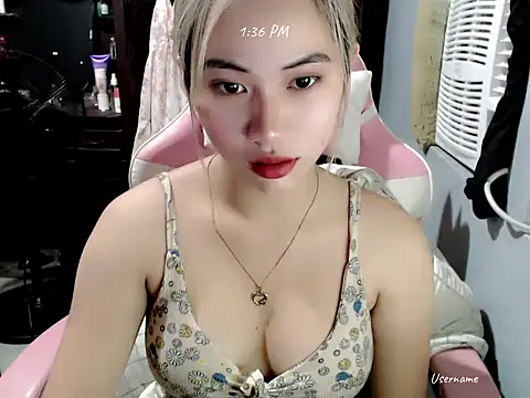 Snapshot of Rainea149 chatting on 12-05-25, 05:38 Rainea149 online show from 12-05-25, 05:38