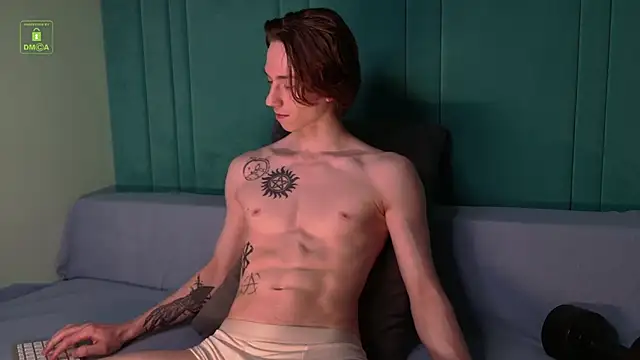 Snapshot of ares_pallini chatting on 02-11-26, 04:28 ares pallini online show from 02-11-26, 04:28