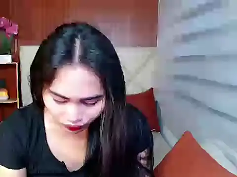 sluttyprincess0 online show from 12-18-25, 11:22