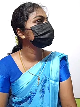 Snapshot of Tamil_Princess12 chatting on 09-25-25, 09:46 Tamil Princess12 online show from 09-25-25, 09:46