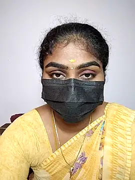 Snapshot of Tamil_Princess12 chatting on 09-28-25, 08:58 Tamil Princess12 online show from 09-28-25, 08:58