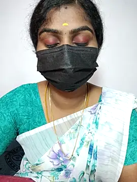 Snapshot of Tamil_Princess12 chatting on 11-28-25, 05:37 Tamil Princess12 online show from 11-28-25, 05:37