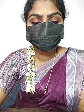 Snapshot of Tamil_Princess12 chatting on 12-19-25, 05:53 Tamil Princess12 online show from 12-19-25, 05:53