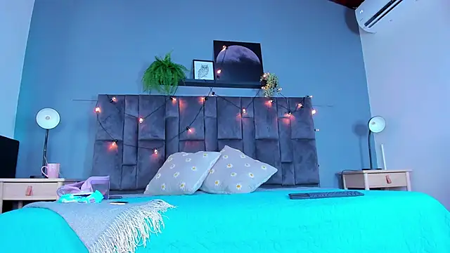 RiriiBrunette   online show from 01-13-26, 10:04