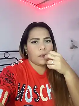 camila rogue online show from 10-28-25, 01:03