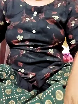 Snapshot of NISHU-TELUGU chatting on 09-08-25, 05:12 NISHU-TELUGU online show from 09-08-25, 05:12