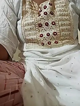 Snapshot of NISHU-TELUGU chatting on 09-15-25, 05:13 NISHU-TELUGU online show from 09-15-25, 05:13