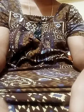 Snapshot of NISHU-TELUGU chatting on 11-09-25, 04:38 NISHU-TELUGU online show from 11-09-25, 04:38