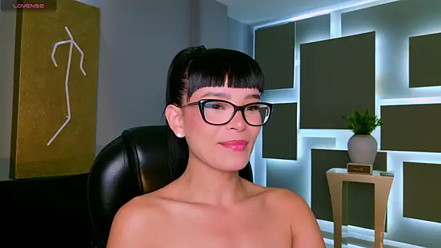 AgathaKondo  online show from 01-14-26, 07:52