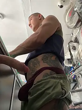 Snapshot of Terra-22cm chatting on 09-13-25, 03:23 Terra-22cm online show from 09-13-25, 03:23