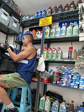 Snapshot of Terra-22cm chatting on 10-01-25, 05:30 Terra-22cm online show from 10-01-25, 05:30