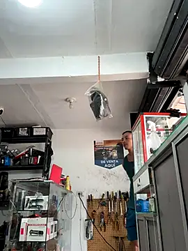 Snapshot of Terra-22cm chatting on 10-18-25, 02:51 Terra-22cm online show from 10-18-25, 02:51