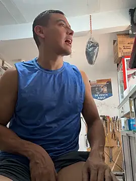 Snapshot of Terra-22cm chatting on 10-31-25, 07:15 Terra-22cm online show from 10-31-25, 07:15