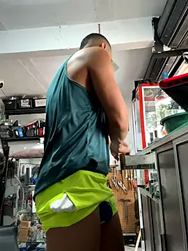 Snapshot of Terra-22cm chatting on 11-20-25, 04:51 Terra-22cm online show from 11-20-25, 04:51