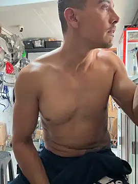 Snapshot of Terra-22cm chatting on 12-13-25, 07:53 Terra-22cm online show from 12-13-25, 07:53