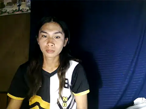 Snapshot of Asian_PrettyAle chatting on 11-27-25, 01:13 Asian PrettyAle online show from 11-27-25, 01:13