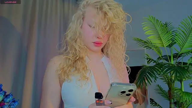 emilyshepar d online show from 11-13-25, 02:32