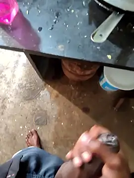 RAYI Queen 4 online show from 01-15-26, 09:14