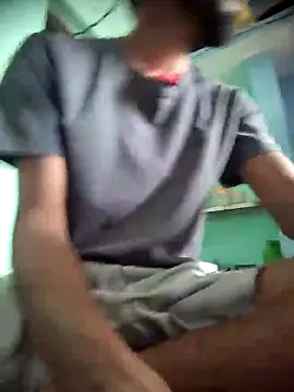 RAYI Queen 4 online show from 05-06-26, 03:35