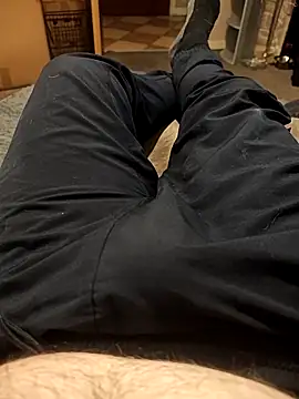 Snapshot of hubbyfun19 chatting on 01-17-26, 06:22 hubbyfun19 online show from 01-17-26, 06:22