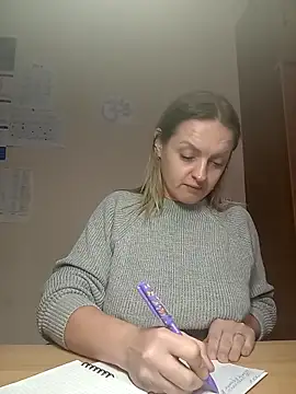 Snapshot of Ami_Foxy chatting on 11-19-25, 09:53 Ami Foxy online show from 11-19-25, 09:53