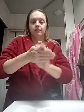 Snapshot of Ami_Foxy chatting on 11-22-25, 12:26 Ami Foxy online show from 11-22-25, 12:26