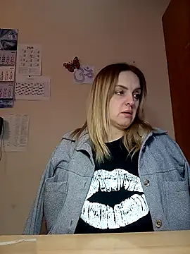 Ami Foxy online show from 01-15-26, 07:35