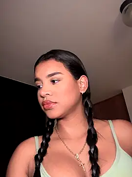 Snapshot of Tokio_Tokio chatting on 11-20-25, 12:44 Tokio Tokio online show from 11-20-25, 12:44