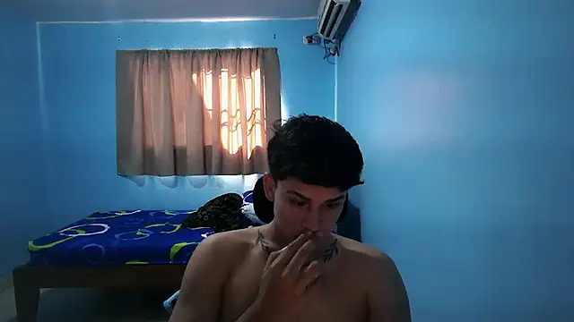 Jaket lovers online show from 09-15-25, 01:33