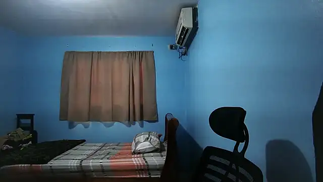 Jaket lovers online show from 11-21-25, 07:12