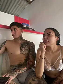 Snapshot of Daniela_hot23 chatting on 02-14-26, 02:36 Daniela hot23 online show from 02-14-26, 02:36