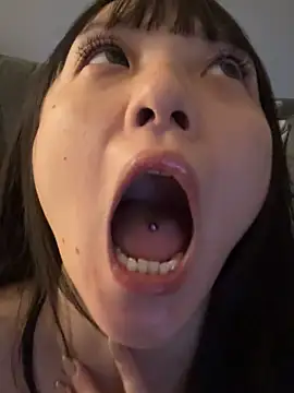 Yucheng  520 online show from 12-20-25, 12:34