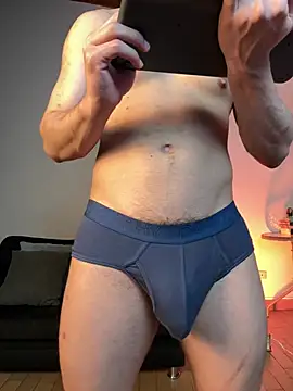 AlekBlake  online show from 03-05-26, 02:18