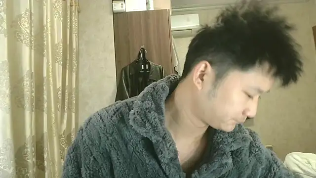 chengliyan online show from 11-27-25, 09:33