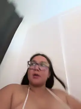 Kyleighc online show from 05-15-26, 11:45