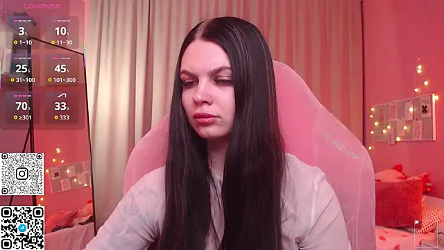 Michela Fruet online show from 05-24-26, 01:10