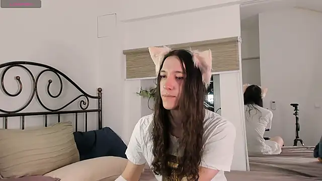 SilverMuse online show from 04-13-26, 12:49