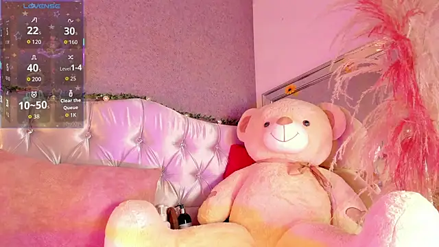 Snapshot of PrincePoppy chatting on 09-15-25, 08:42 PrincePoppy online show from 09-15-25, 08:42