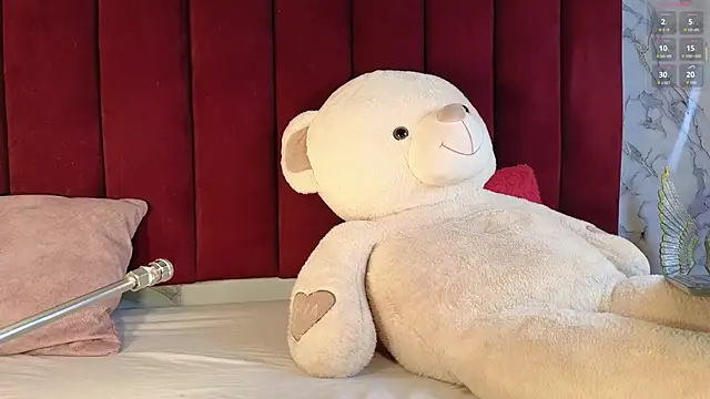 Snapshot of PrincePoppy chatting on 11-16-25, 08:25 PrincePoppy online show from 11-16-25, 08:25