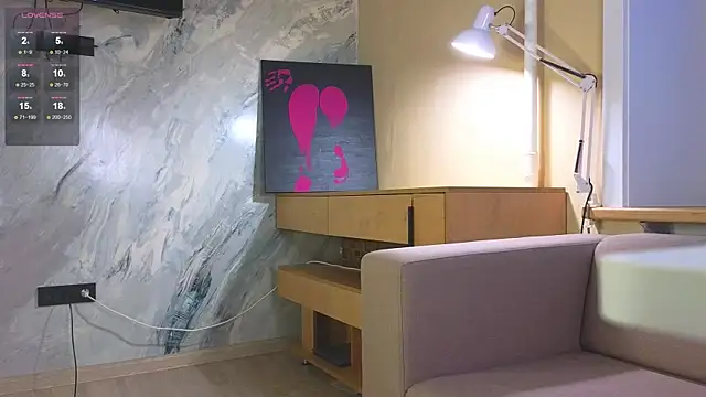 Snapshot of miss_bubbles_ chatting on 10-08-25, 12:30 miss bubbles online show from 10-08-25, 12:30