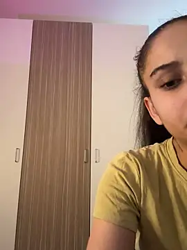 Snapshot of FemmeAffair chatting on 02-10-26, 10:36 FemmeAffair online show from 02-10-26, 10:36